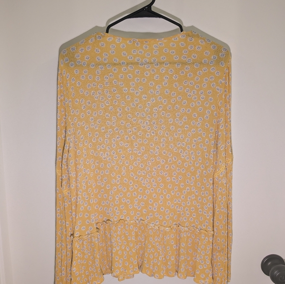 Pleione Yellow Floral Blouse - Picture 6 of 6